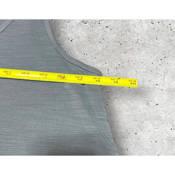 Athleta Women's Light Gray Stripes Sleeveless Breezy Tank Top Size Small - Picture 6 of 7